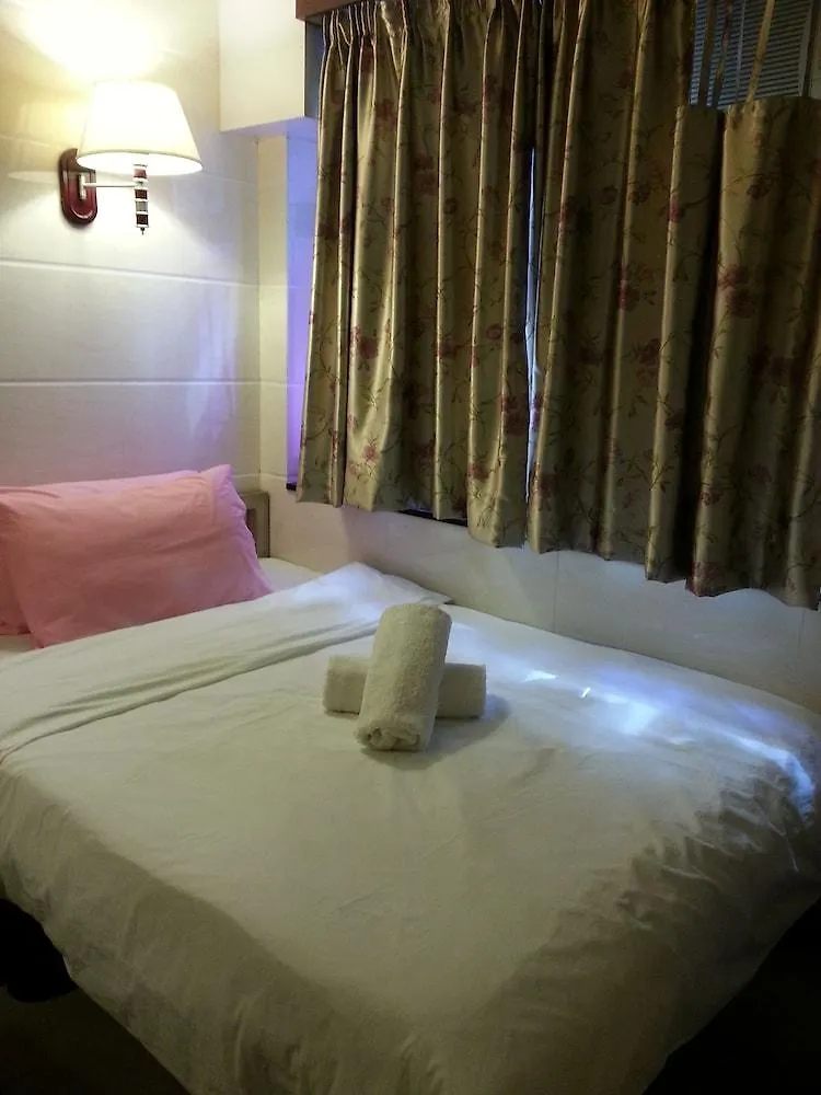 Maple Leaf Guest House Hong Kong China